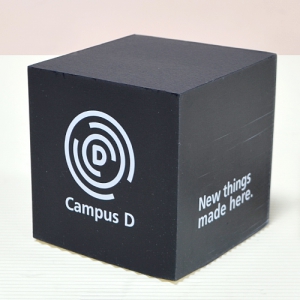 심플 블랙 로고 인쇄 큐브형 포스트잇 (80*80*mm) 800매_캠퍼스디