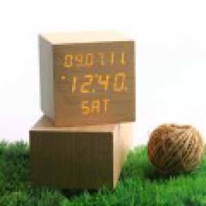 LED ³ª¹« Ź»ó½Ã°è Á¤»ç°¢Çü(´ë) (100*100*100mm)