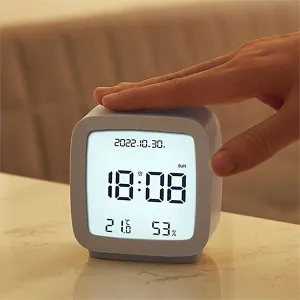 ��Ʈ�� LCD ���̽���Ʈ�� Ź��ð�