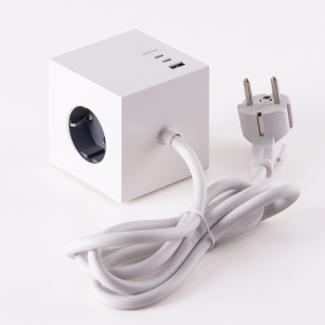 ö  PD 20W 뷮  Ƽ 3 CŸ 2Ʈ+USB 1Ʈ  ̺ 1.5M JS-D32
