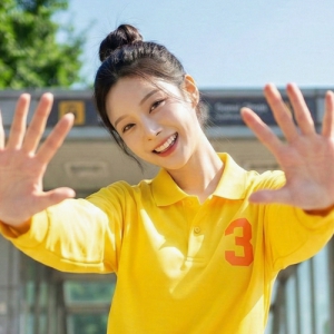 ���Ǵ� ���� ī�� Ƽ���� ����