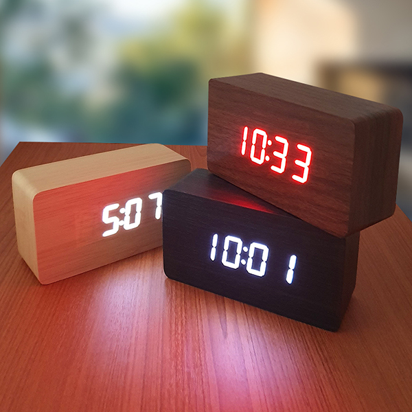 아이디어/생활용품 시계 탁상시계 디지털LED 우드인테리어시계 (125*65*45mm) 상품 사진