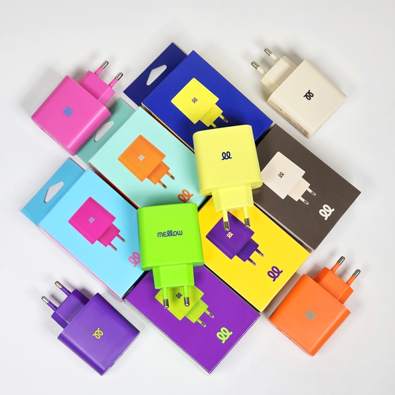 ����Ʈ����ǰ �ڵ��� ������ ��������� ���ھƸ� ��ο� 65w �ʰ��� ���� ����� USB-A / USB-C ��ǰ ����